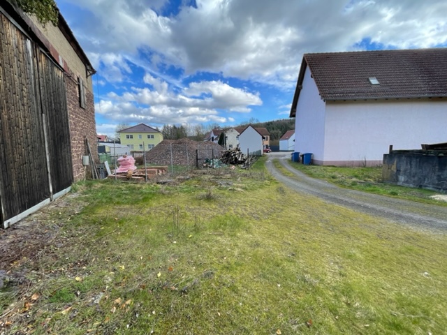 Zufahrt zum etwaigen Bauplatz