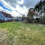 ebenerdiges Baugrundstück