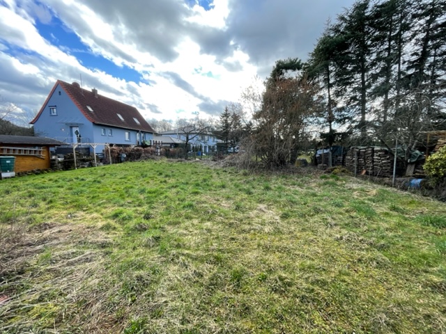 ebenerdiges Baugrundstück