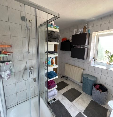 Ausschnitt vom Badezimmer im OG des Neubaues