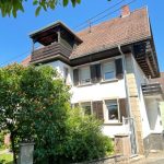 Ansicht der Liegenschaft von der Straßenseite