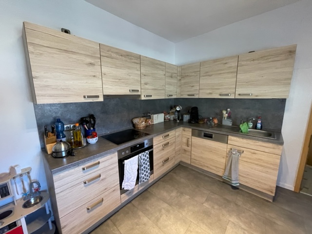 Küche in der Wohnung im EG des Altbaues