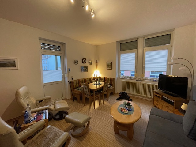 Wohnzimmer in der Wohnung im EG