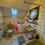 Badezimmer im Dachgeschoss