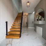 Treppenhaus zum Dachgeschoss