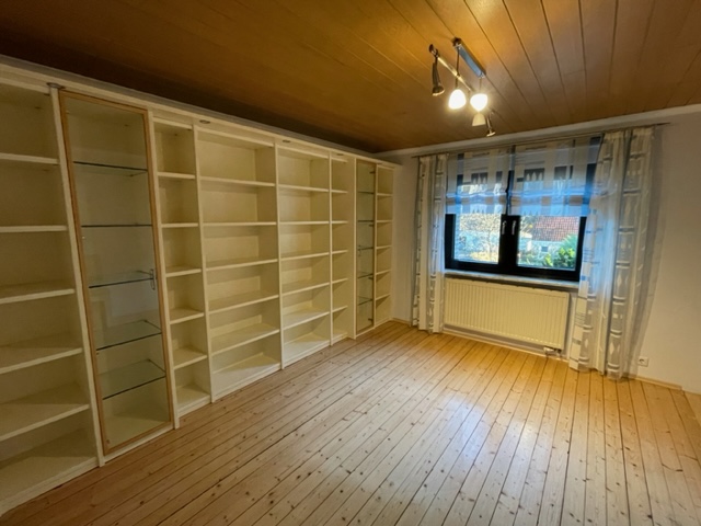 Arbeits-oder Gästezimmer