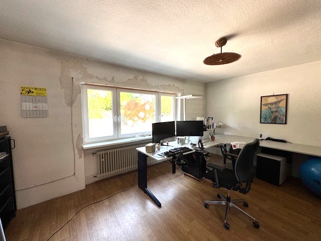 Ess- oder Arbeitszimmer im EG