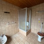 Badezimmer I im Erdgeschoss